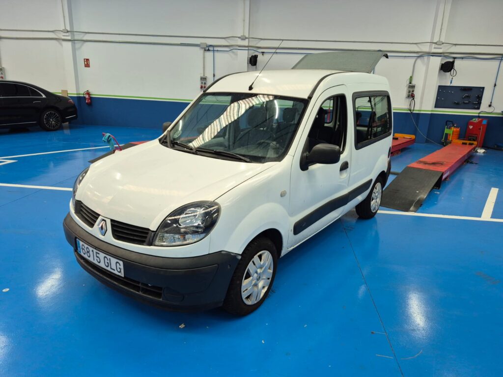 Renault Kangoo Dual fuel etiqueta ECO